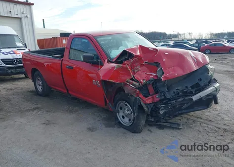 2019 Ram 1500 Classic Tradesman 4X2 8' Box from USA, damaged, VIN 3C6JR6DG5KG585555